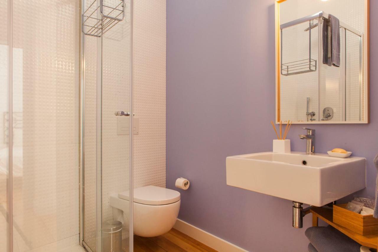 Cozy 1St Floor Flat Central Chiado District With Balconies And Ac 19Th Century Building Lisboa Екстериор снимка