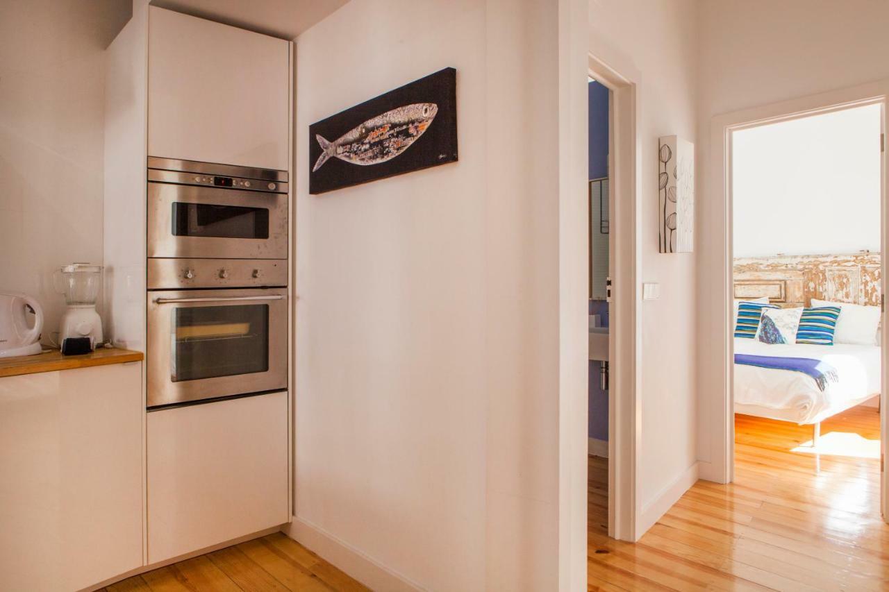 Cozy 1St Floor Flat Central Chiado District With Balconies And Ac 19Th Century Building Lisboa Екстериор снимка